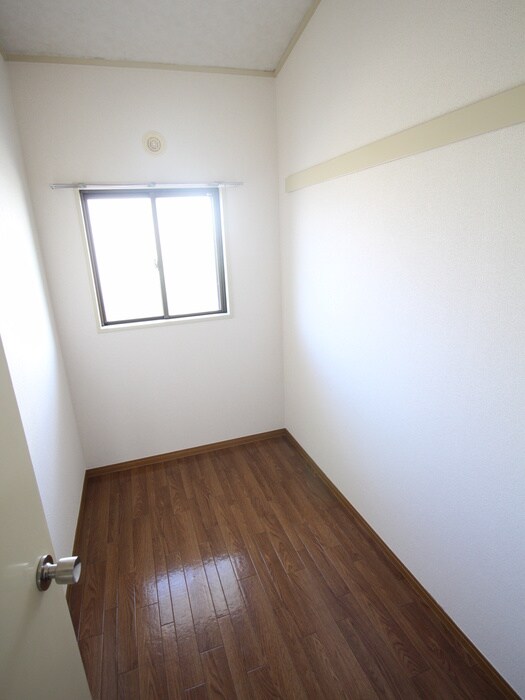 物件内観写真13　(居室)