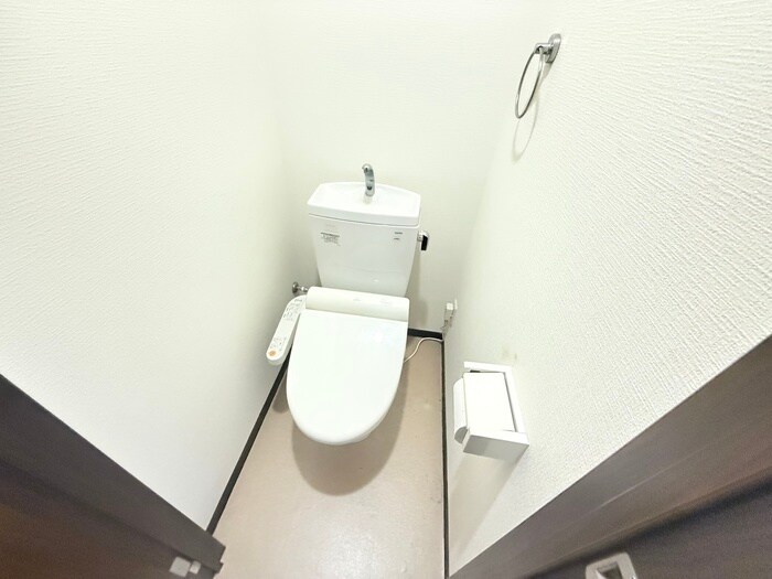 物件内観写真13　(トイレ)