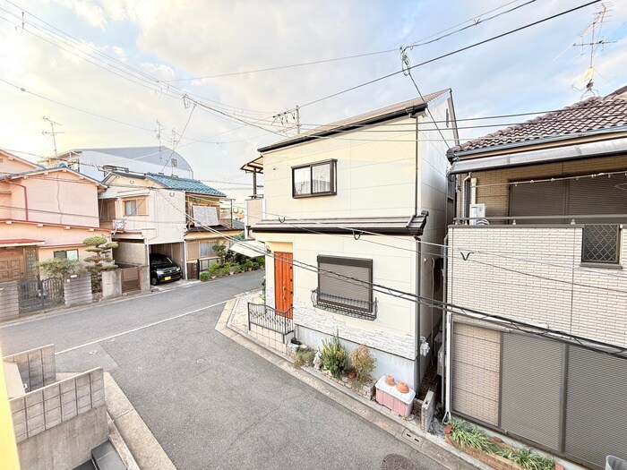 物件内観写真21　(室内からの展望)