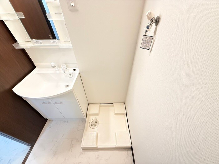 物件内観写真22　(洗濯機置場)