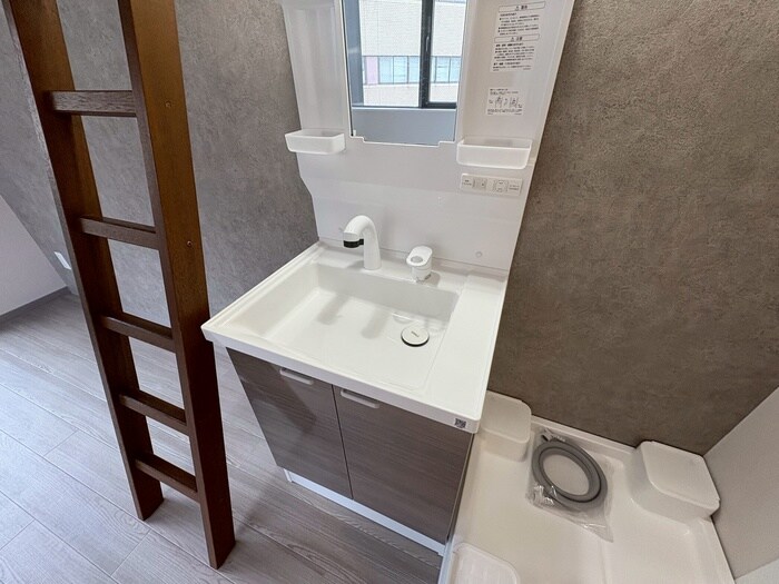 物件内観写真13　(洗面)