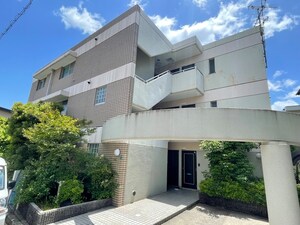 ロイヤルメゾン甲東園Ⅲ外観写真