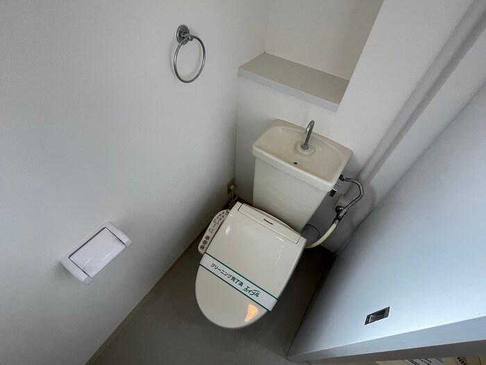 物件内観写真13　(トイレ)