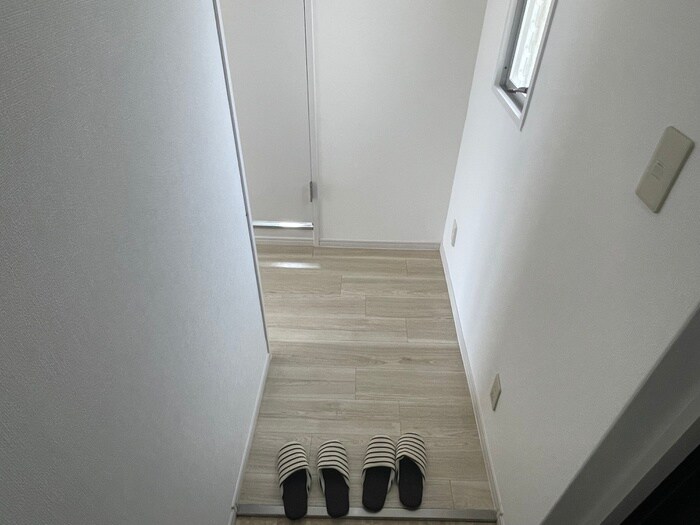 物件内観写真19　(廊下)