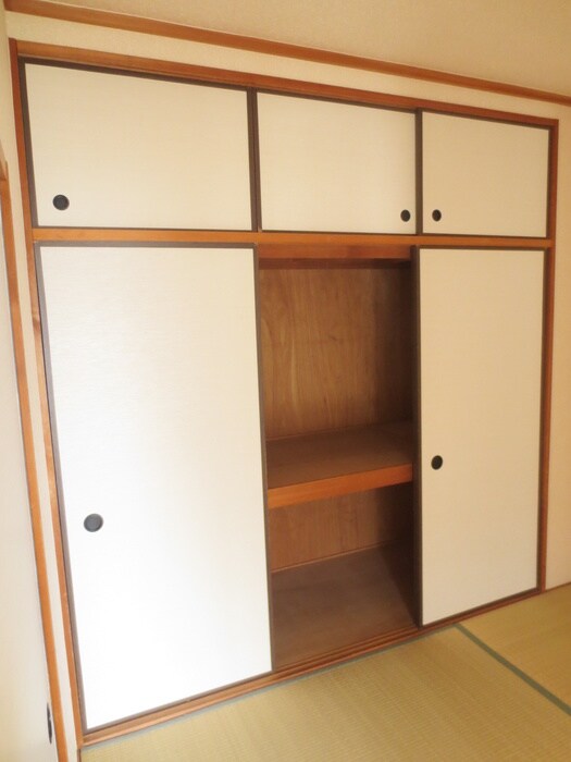 物件内観写真18　(収納)