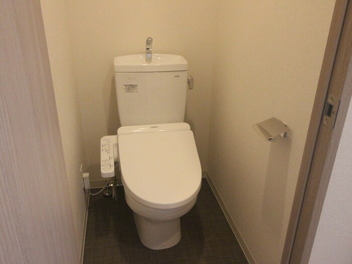 物件内観写真15　(トイレ)