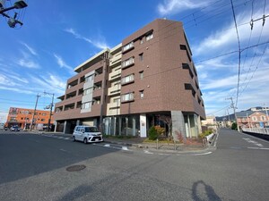 オーセントヴィラ磐船（101）外観写真