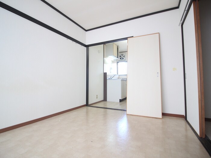 物件内観写真16　(居室)