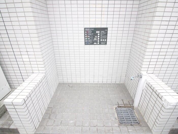 物件外観写真6　(建物設備)