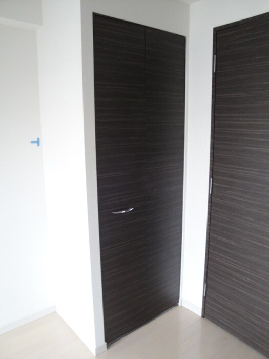 物件内観写真7　(収納)