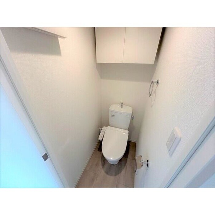 物件内観写真12　(トイレ)