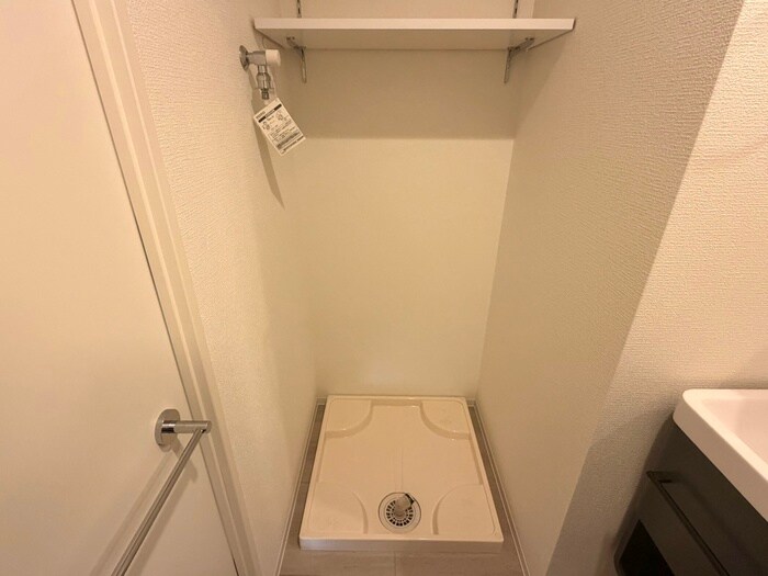 物件内観写真19　(洗濯機置場)