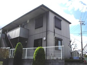 クレ－ル金剛外観写真