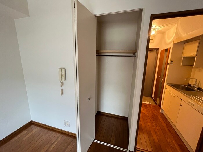 物件内観写真15　(収納)