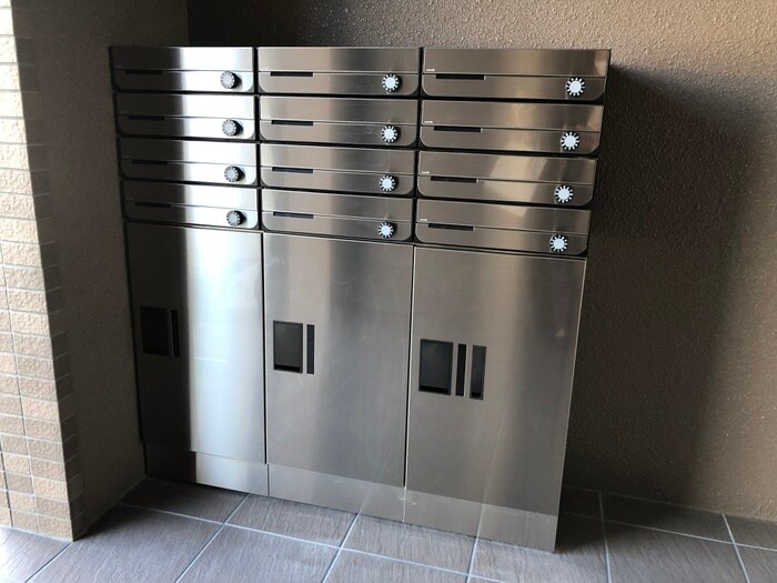 物件外観写真4　(建物設備)