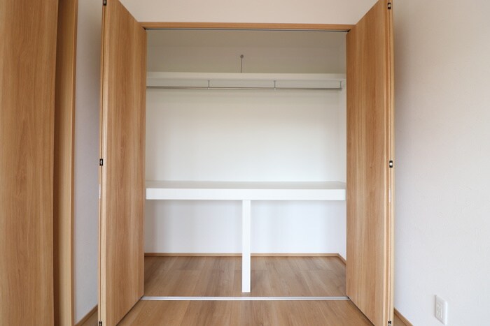物件内観写真10　(収納)