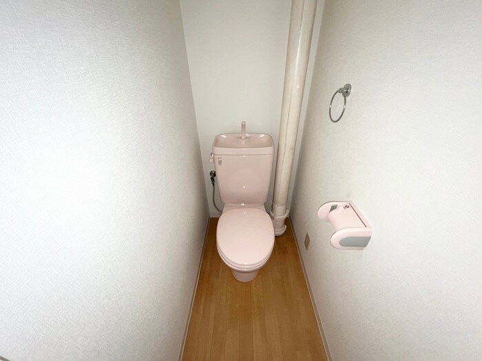物件内観写真11　(トイレ)