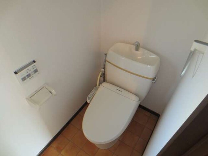 物件内観写真10　(トイレ)