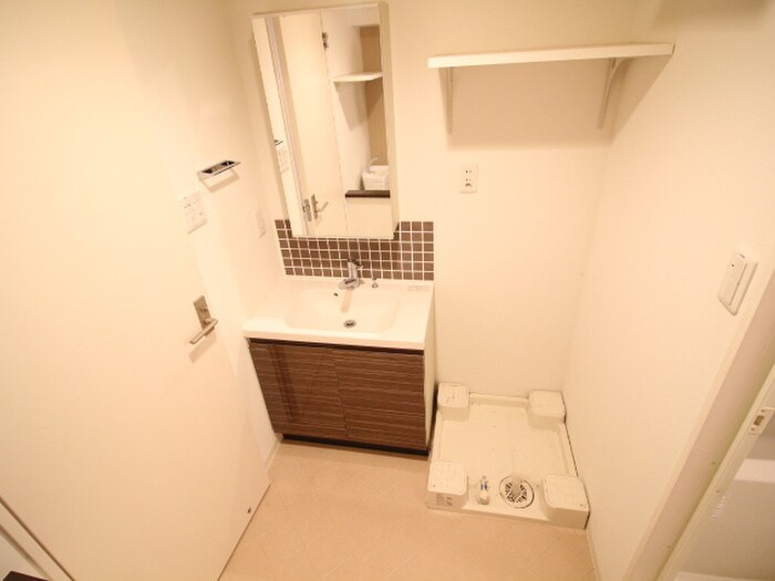 物件内観写真11　(洗面)