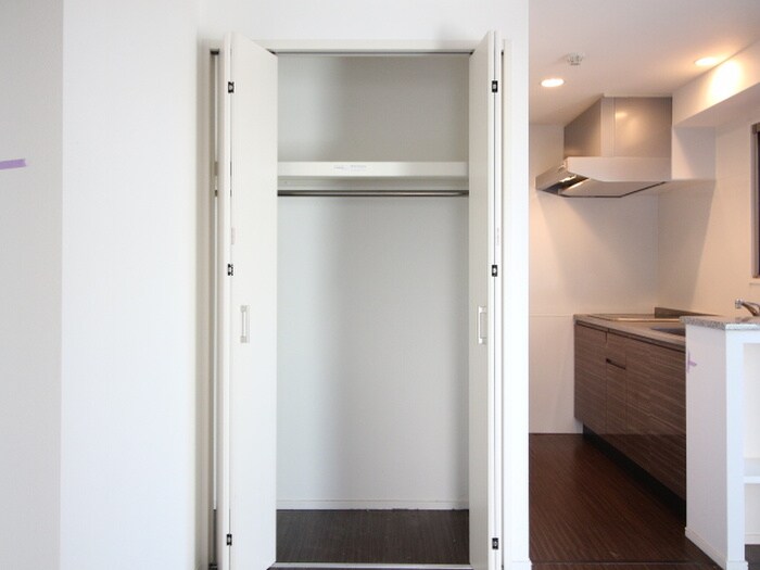 物件内観写真22　(収納)