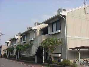 ﾌﾟﾁﾊｲﾑ高西外観写真
