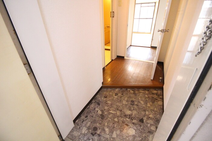 物件内観写真20　(玄関)