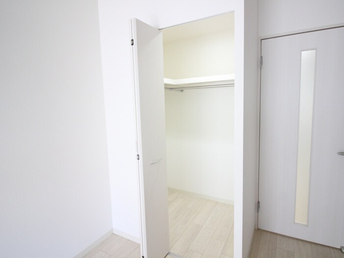 物件内観写真11　(収納)