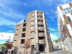 サンクラ－ジュ山科三条外観写真