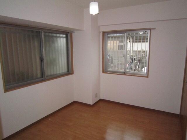 物件内観写真16　(居室)