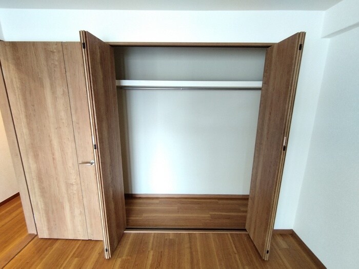 物件内観写真12　(収納)