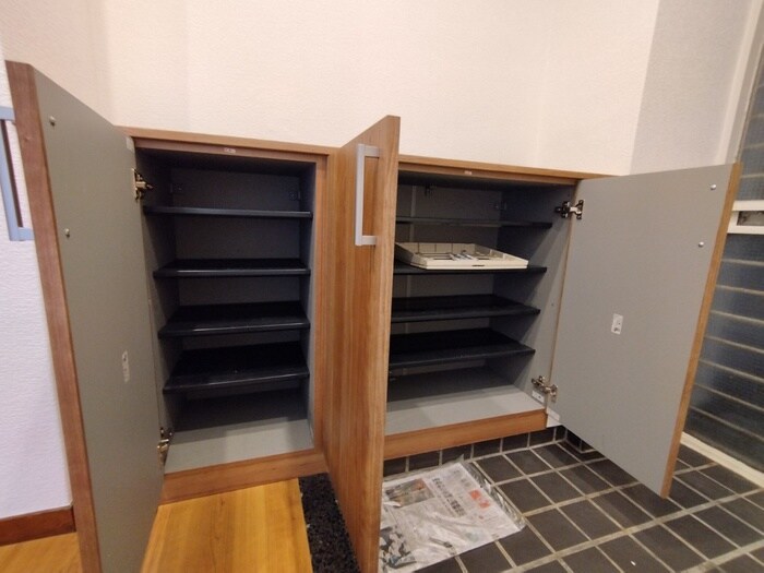 物件内観写真14　(靴箱)