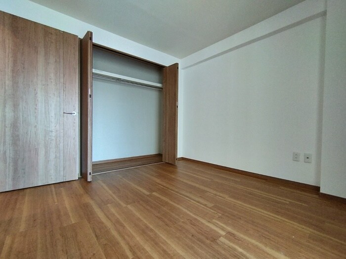 物件内観写真21　(居室)