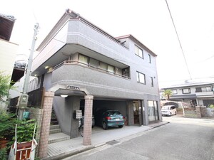 まことＢＬＤ外観写真