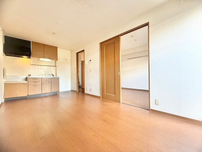 物件内観写真7　(居室)