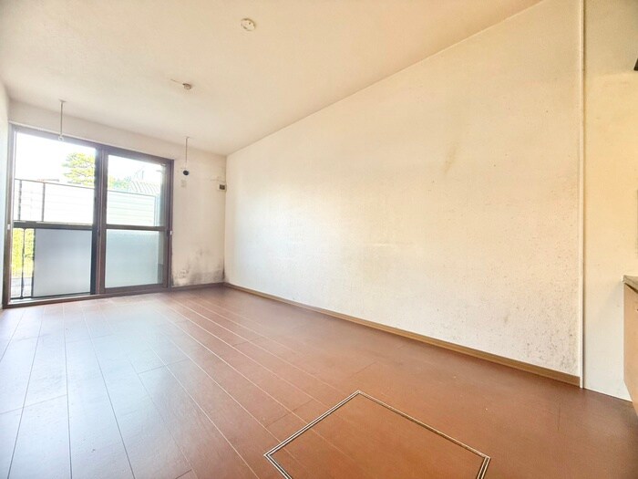 物件内観写真9　(居室)