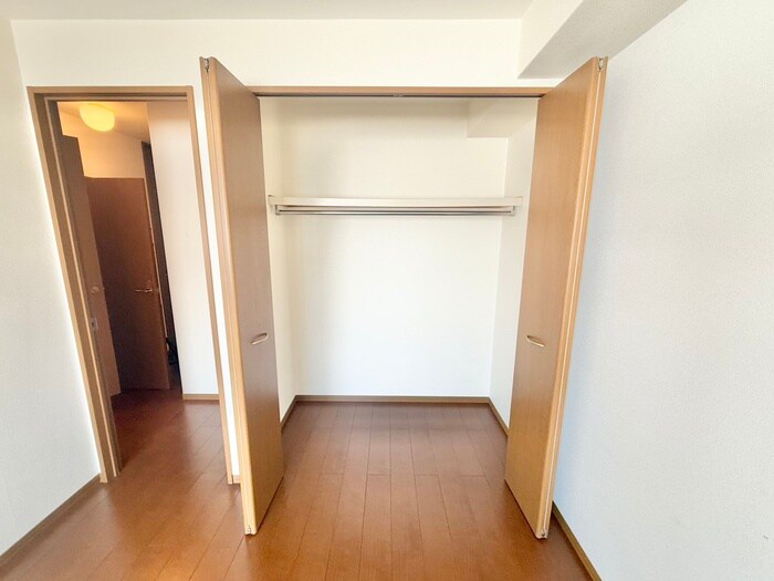 物件内観写真12　(収納)
