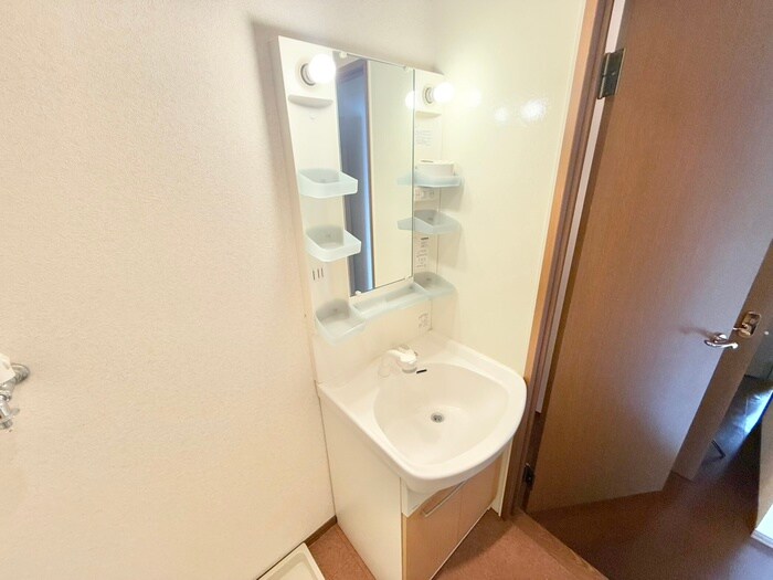 物件内観写真14　(洗面)