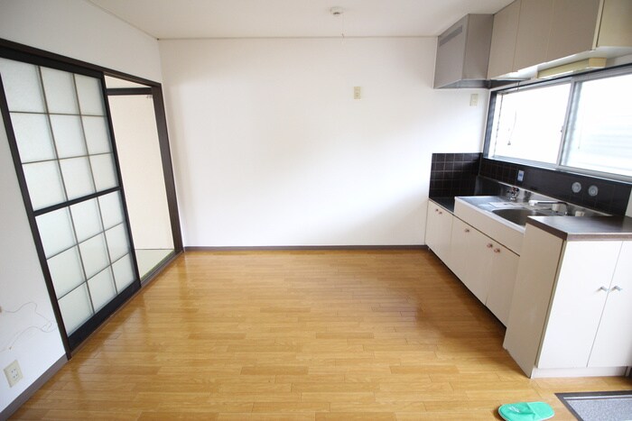 物件内観写真7　(居室)