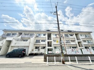 北尾マンション外観写真