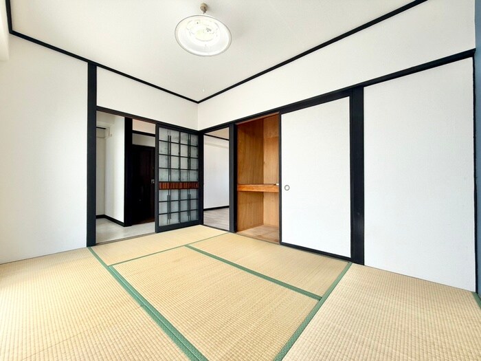 物件内観写真10　(居室)