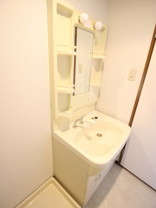 物件内観写真11　(洗面)