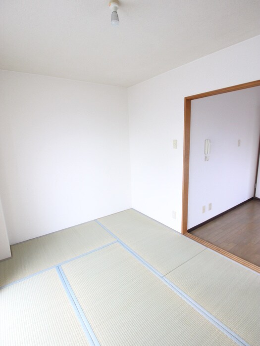 物件内観写真19　(居室)