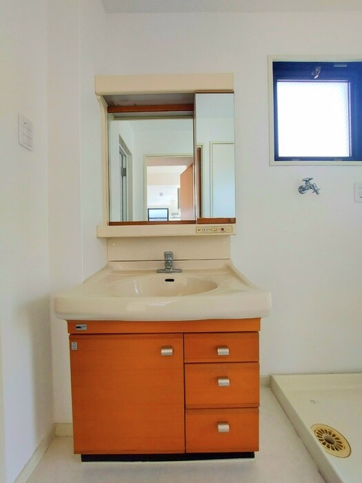 カシ－タ岡本の洗面