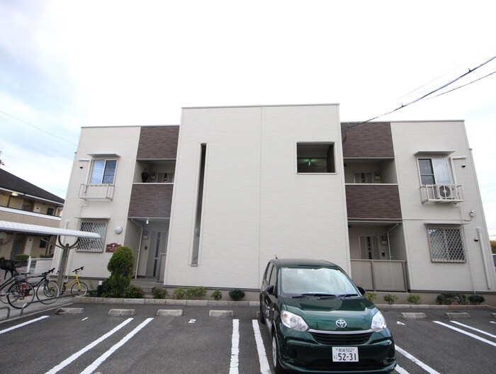 物件外観写真3　(外観写真)