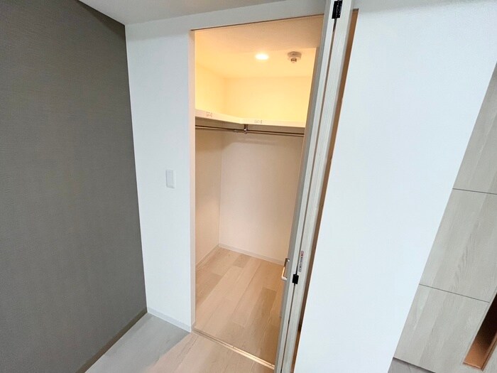 物件内観写真15　(収納)