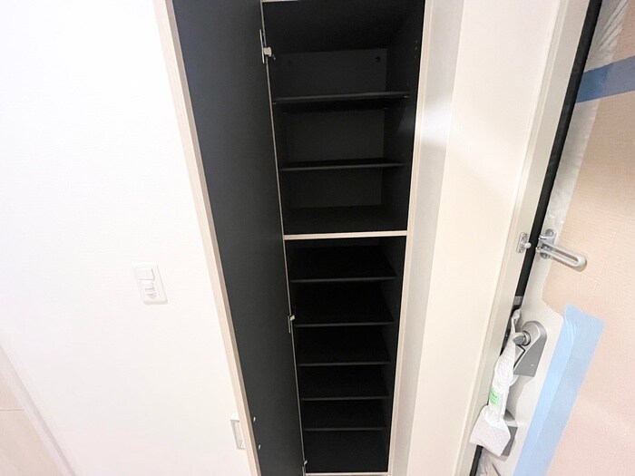 物件内観写真18　(靴箱)