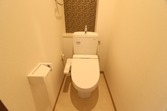 物件内観写真12　(トイレ)