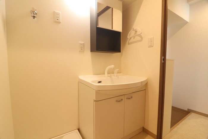 物件内観写真13　(洗面)