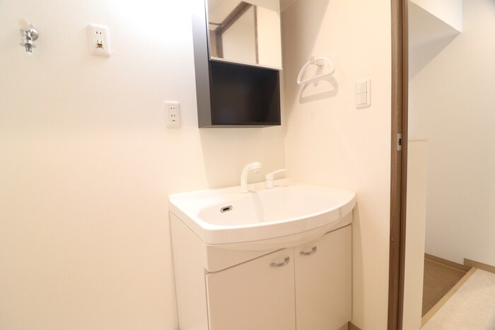 物件内観写真14　(洗面)