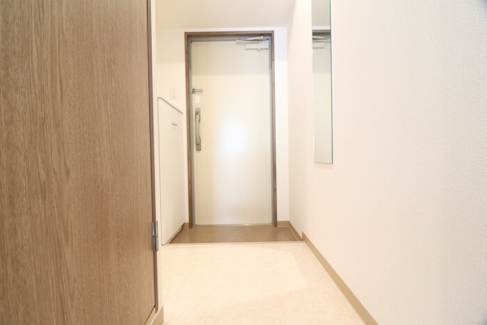 物件内観写真17　(廊下)